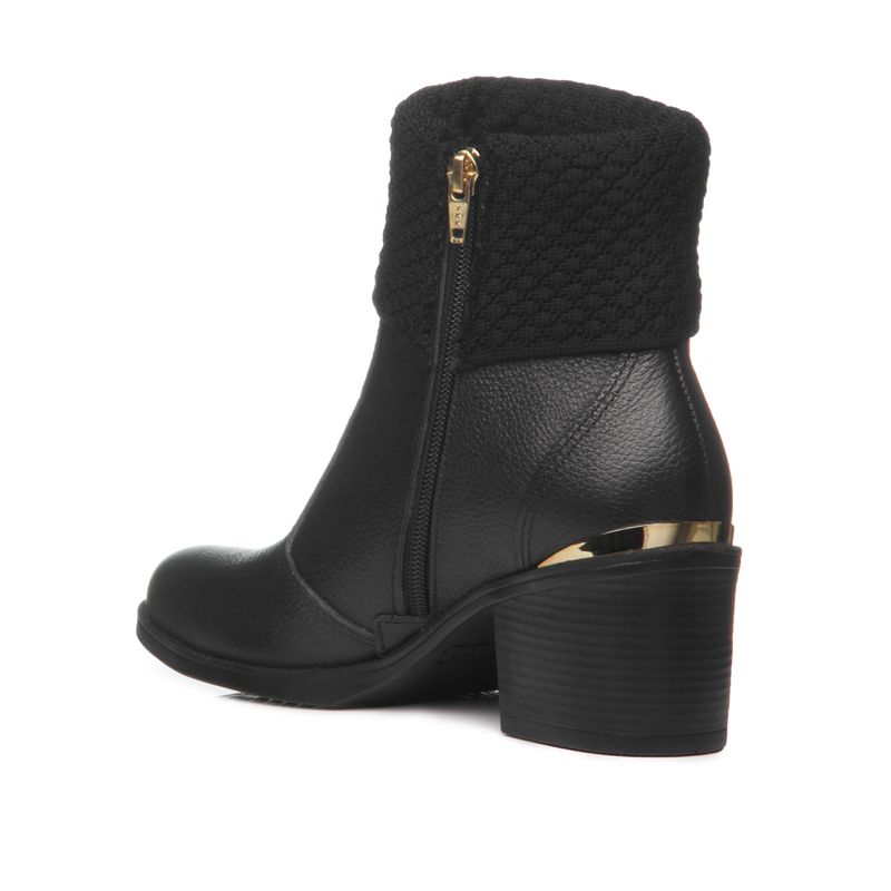 Bota-Pegada-Feminina-em-Couro-Preto-280305-03--4-