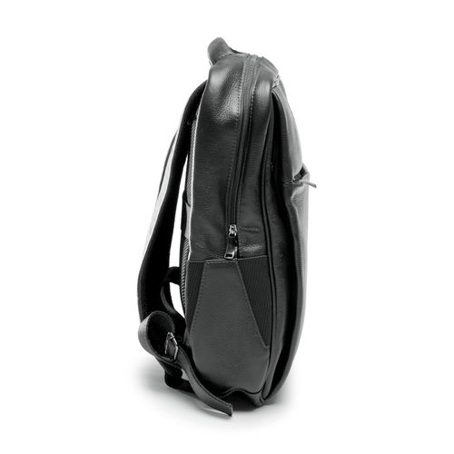 Mochila Pegada em Couro Preto MO009343-01