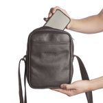 Bolsa-Pegada-em-Couro-Cafe-BO008766-02--5-
