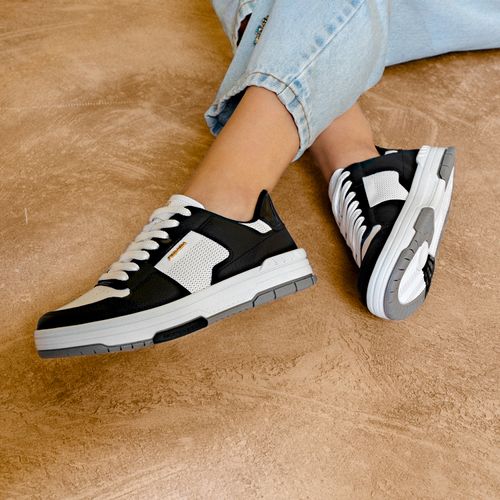 Tênis Pegada Feminino em Couro Preto e Branco 212602-04