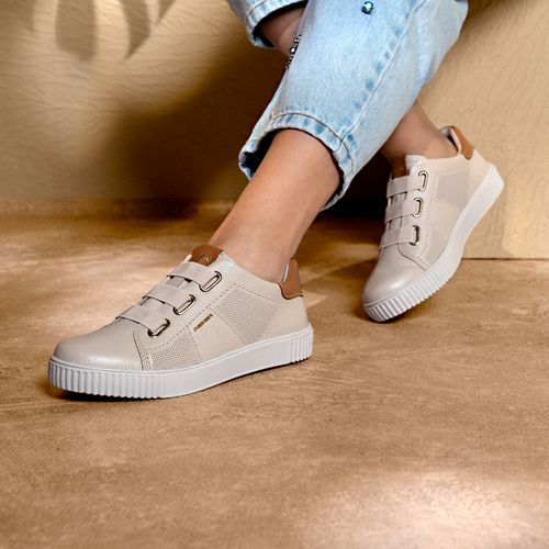 Tênis Pegada Feminino em Couro Off White 219022-02