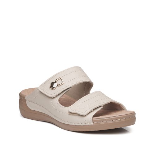 Chinelo Pegada Feminino em Couro Off White 233813-01