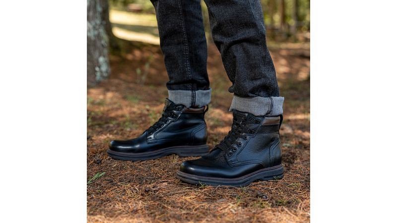 Coturno Pegada Masculino em Couro Preto 181802-03 - Pegada