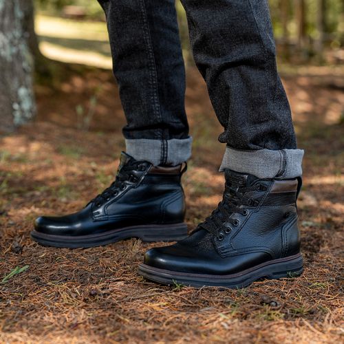 Coturno Pegada Masculino em Couro Preto 181802-03