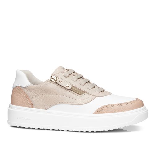 Tênis Pegada Feminino em Couro Off White 211310-05