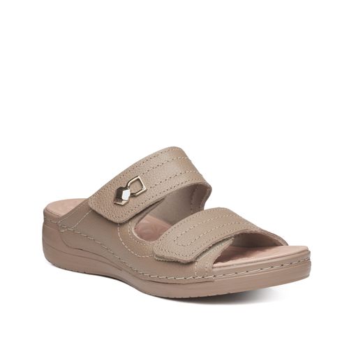 Chinelo Pegada Feminino em Couro Castor 233813-02