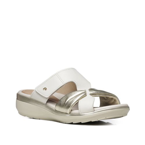 Chinelo Pegada Feminino em Couro Milk 232712-05