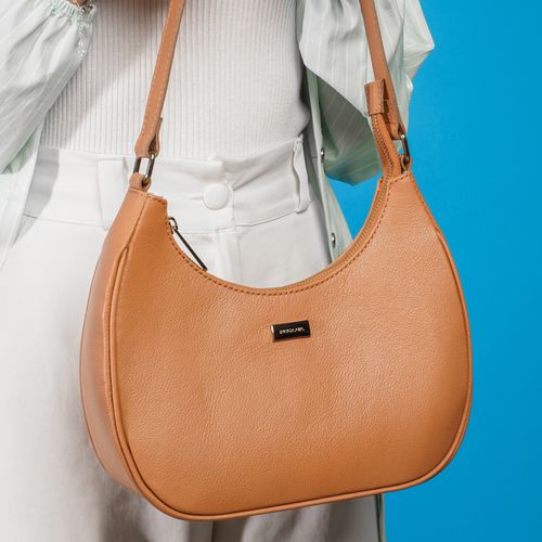 Bolsa Pegada Feminina Tiracolo em Couro Caramelo BO210010-02