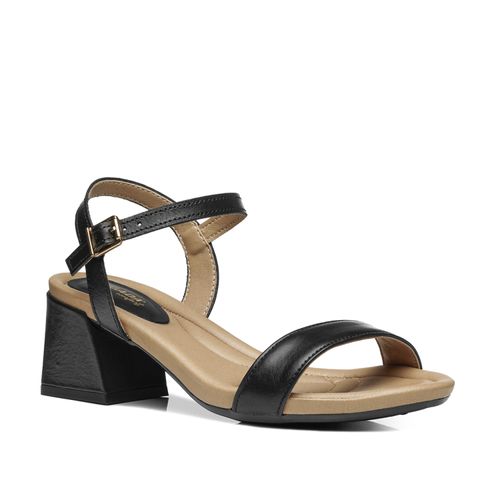 Sandália Pegada Feminino em Couro Preto 234306-03