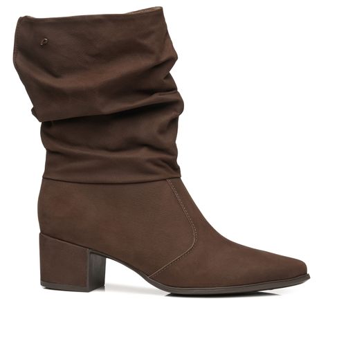 Bota Pegada Feminina em Couro Castanho Cano Médio Slouch 280901-05