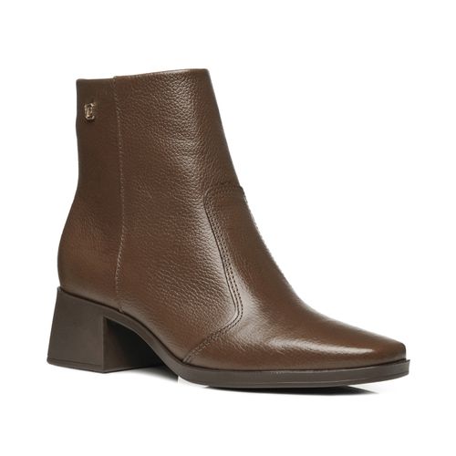 Bota Pegada Feminino em Couro Toffe 282301-08