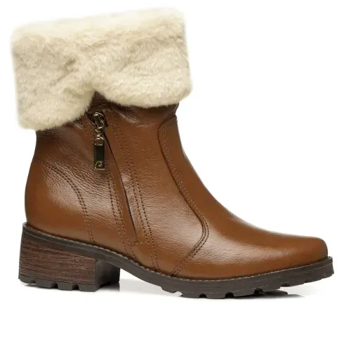 Bota Pegada Feminina em Couro Pinhão Cano Curto 281495-04