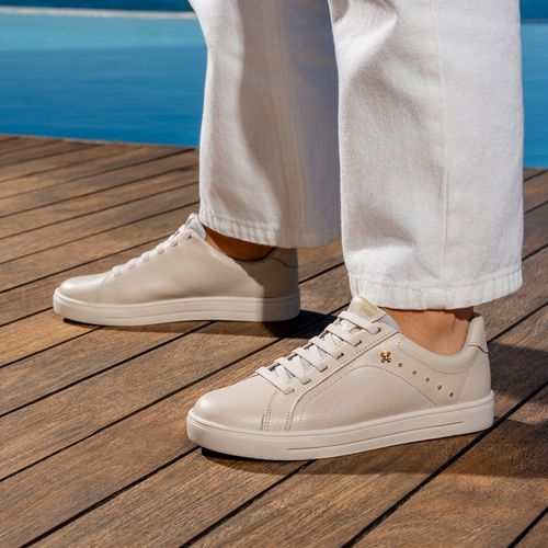 Tênis Pegada Feminino em Couro Off White 211166-02
